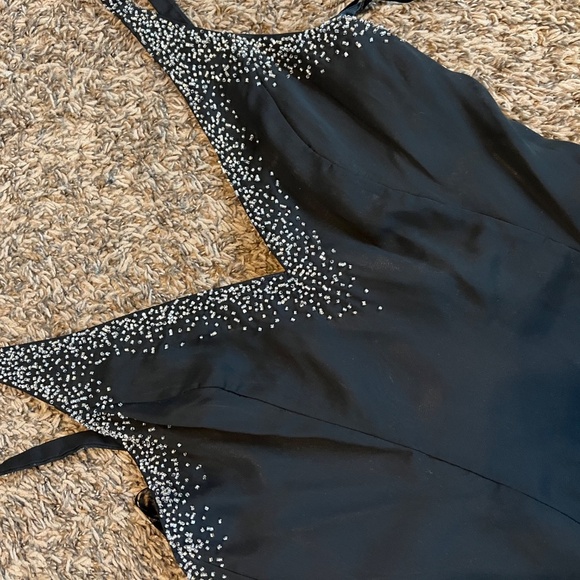 Vintage hand beaded women's full length gown black size 8 - Picture 3 of 7